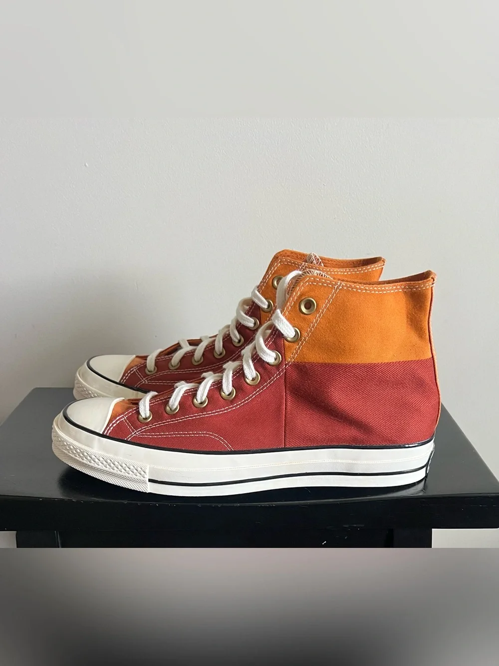 Men's Size 10.5 Converse Chuck 70 Hi Monarch/Rugged Orange/Egret A02552C Sneaker